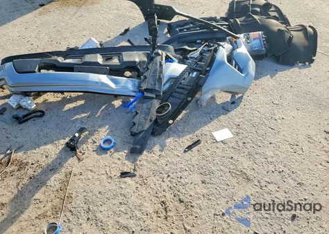 2025 Chevrolet Silverado K1500 Custom z USA, uszkodzony, nr VIN 1GCPKBEKXSZ330421